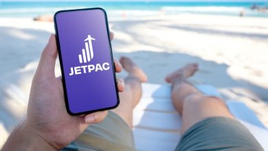how-to-save-big-on-data-while-traveling-in-the-uk-with-jetpac-esim